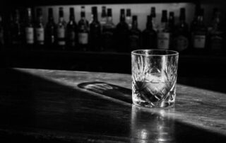 Der Fiskus an der Bar